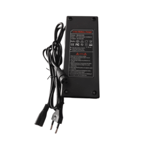 Chargeur 54,6V2A connecteur GX16
